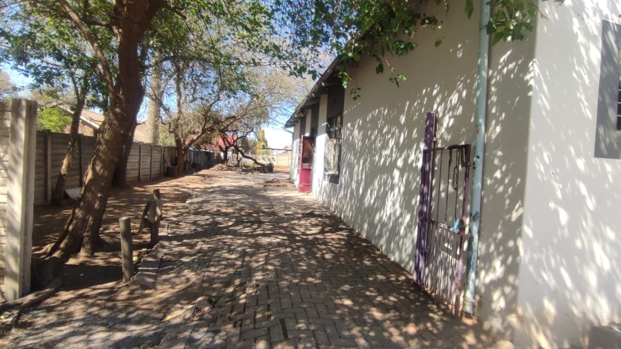 3 Bedroom Property for Sale in Rustenburg Central North West